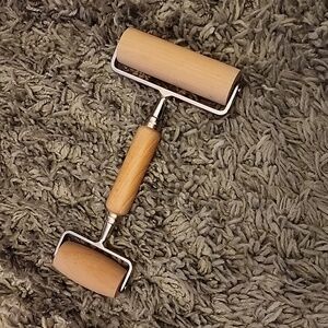 Norpro. Double ended dough roller.